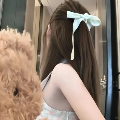 地铁女孩